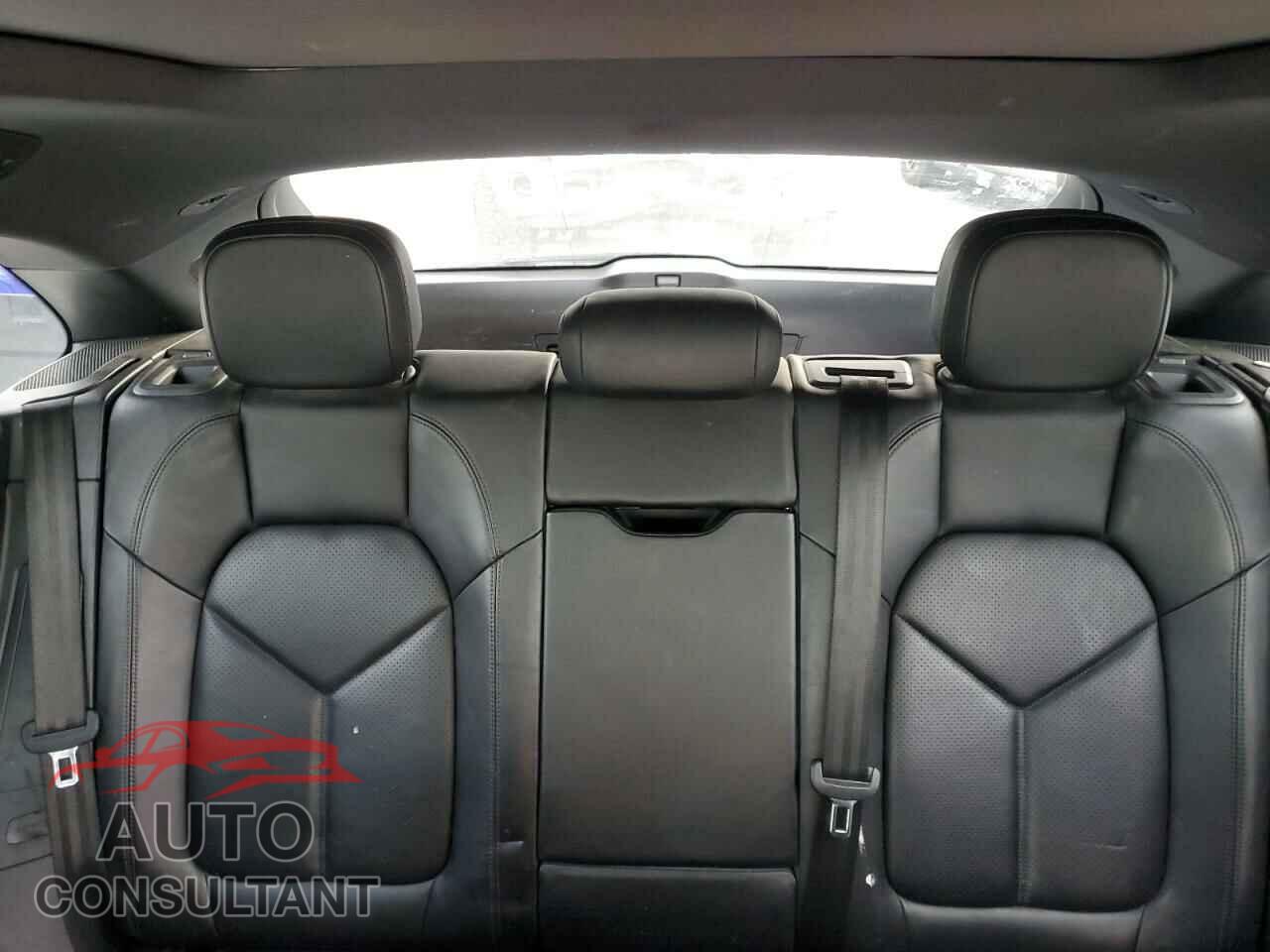 PORSCHE MACAN 2016 - WP1AB2A59GLB58994