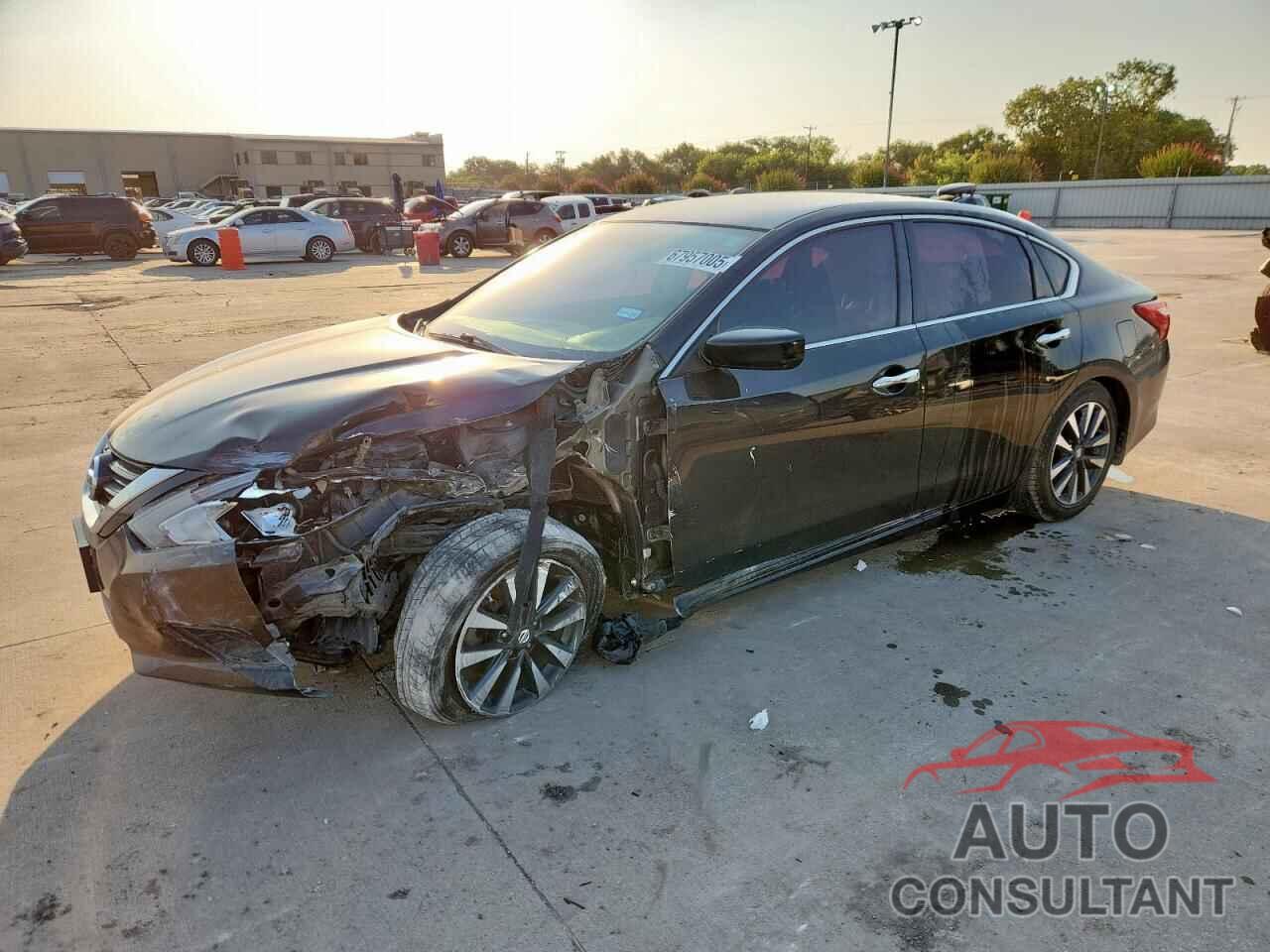 NISSAN ALTIMA 2017 - 1N4AL3AP5HC172467