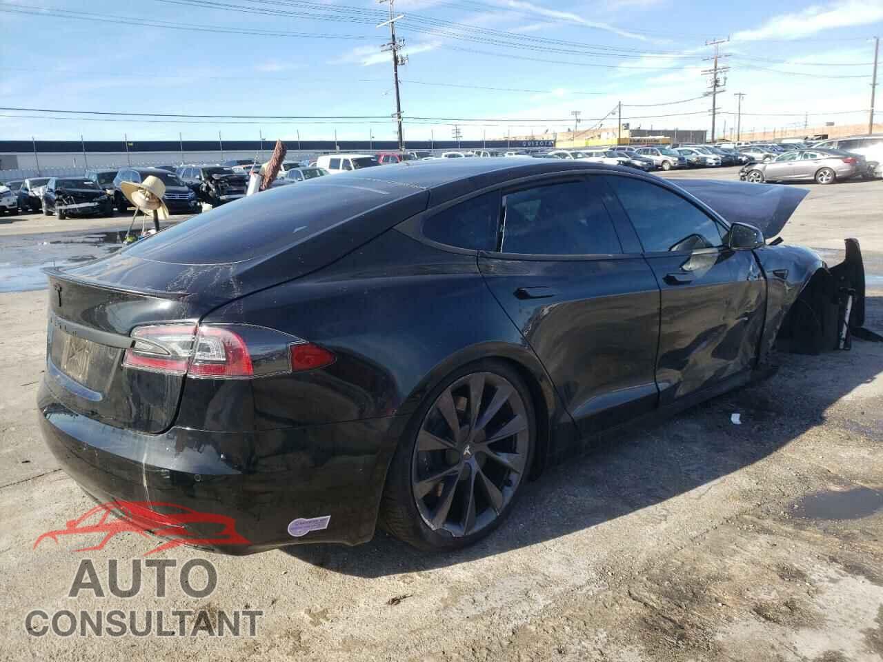 TESLA MODEL S 2019 - 5YJSA1E2XKF335082