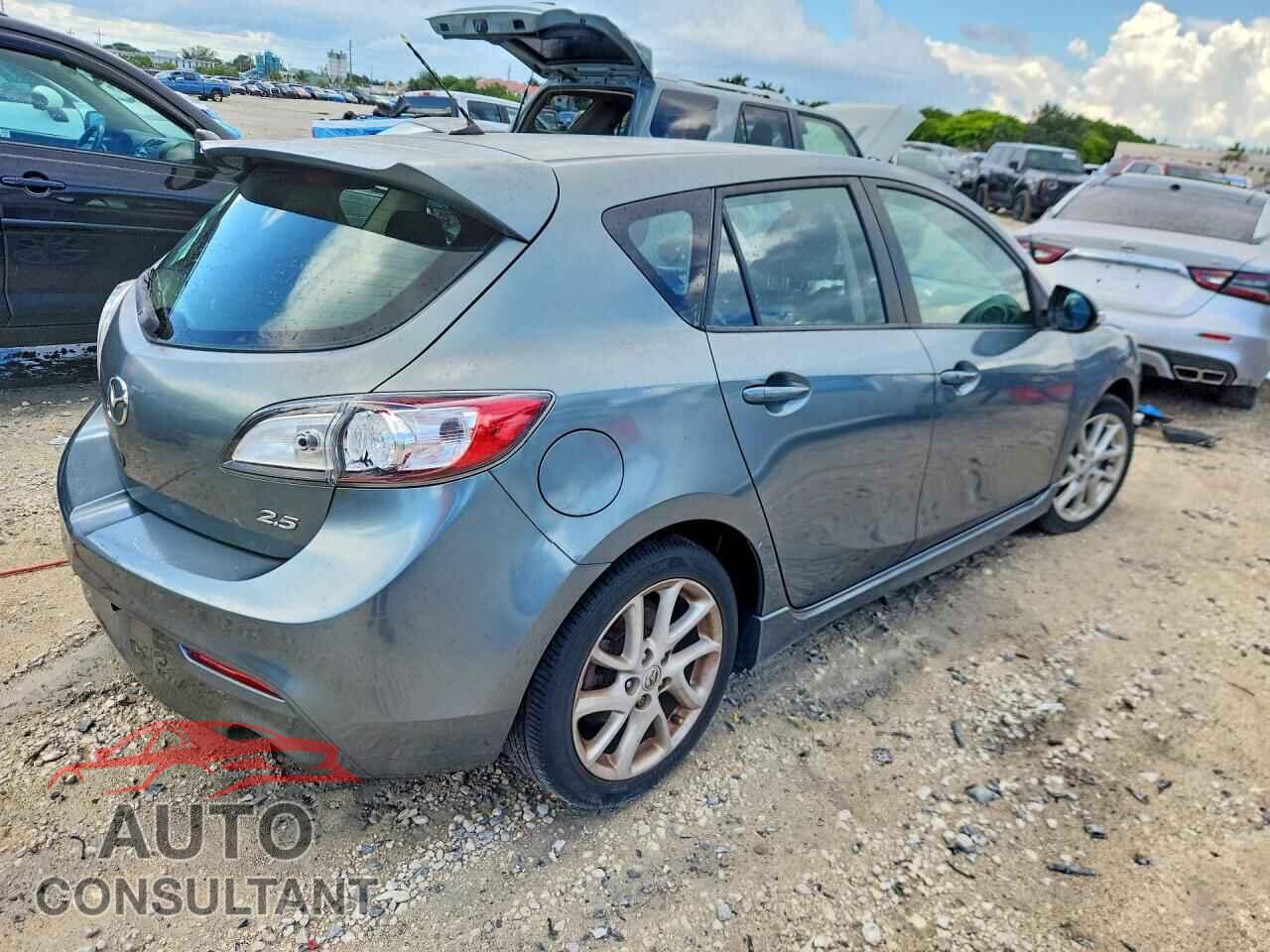 MAZDA MAZDA3 2012 - JM1BL1L55C1585864