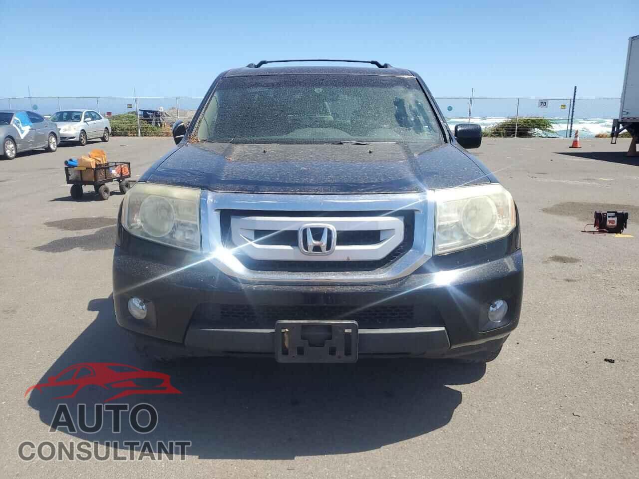 HONDA PILOT 2011 - 5FNYF4H74BB069692