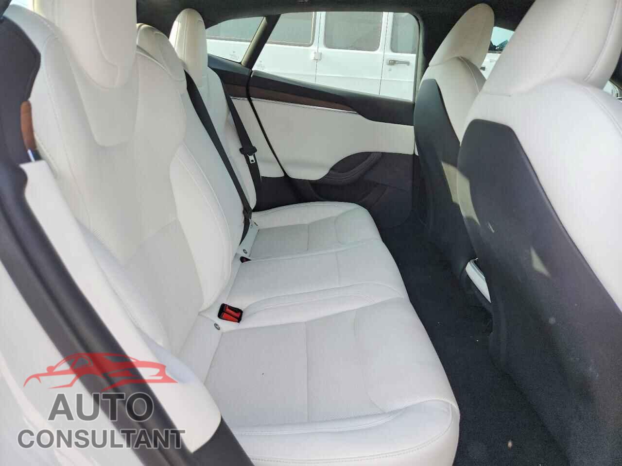 TESLA MODEL S 2022 - 5YJSA1E55NF468766