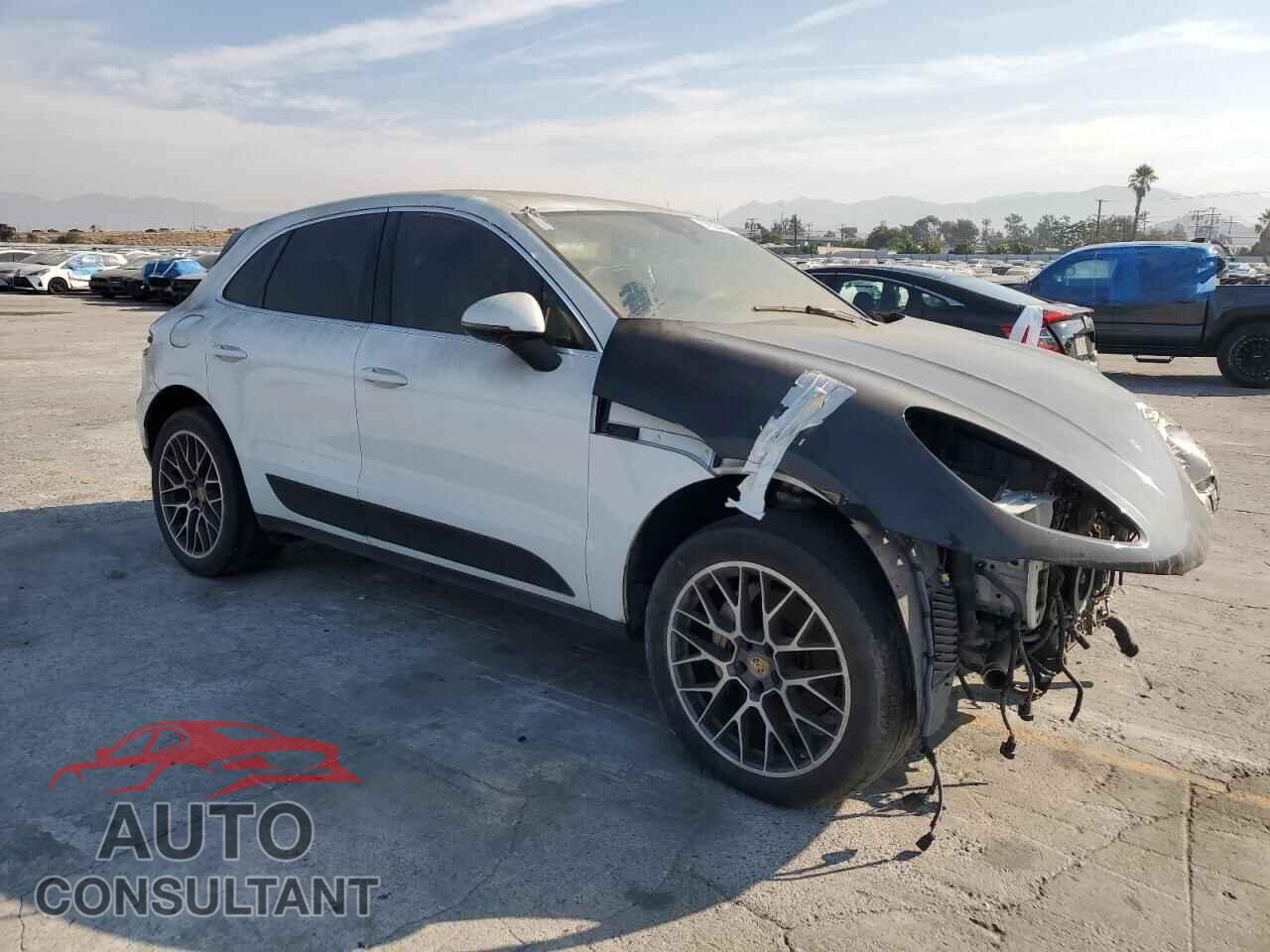 PORSCHE MACAN 2016 - WP1AB2A50GLB40142