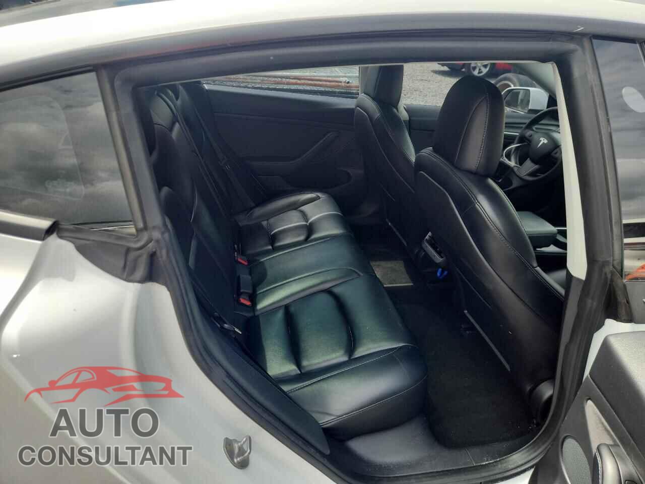 TESLA MODEL 3 2021 - 5YJ3E1EA2MF086781