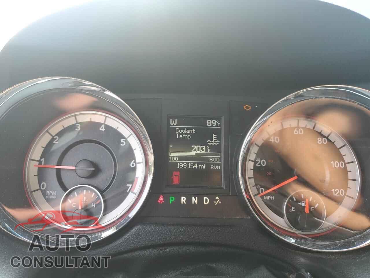 DODGE CARAVAN 2015 - 2C4RDGEG7FR748804