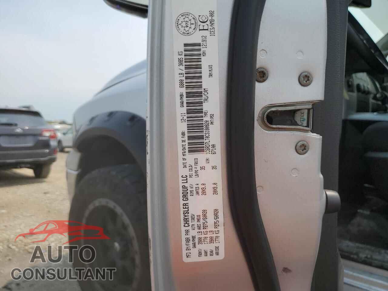 DODGE RAM 1500 2012 - 1C6RD7LT0CS180820