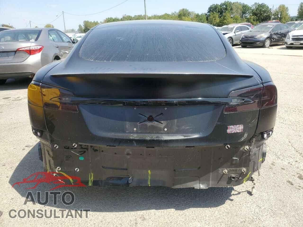 TESLA MODEL S 2021 - 5YJSA1E61MF455682