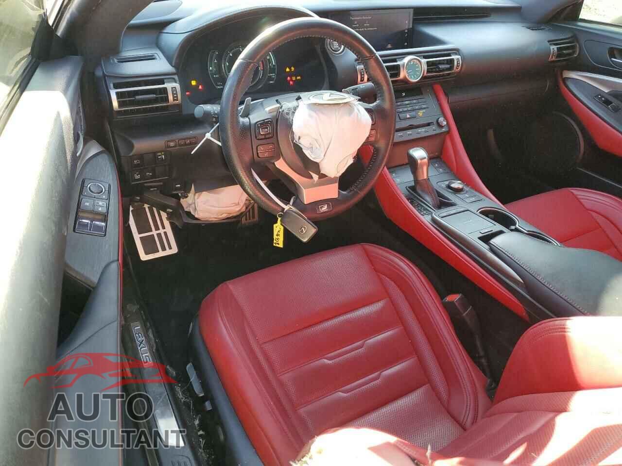 LEXUS RC300 2019 - JTHHA5BC3K5010093