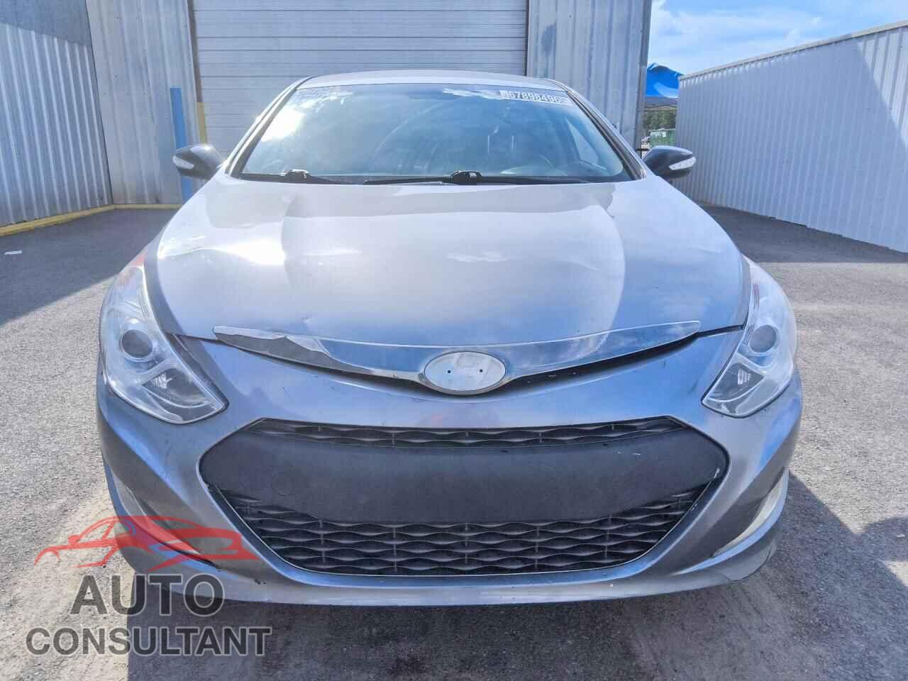 HYUNDAI SONATA 2014 - KMHEC4A42EA117274