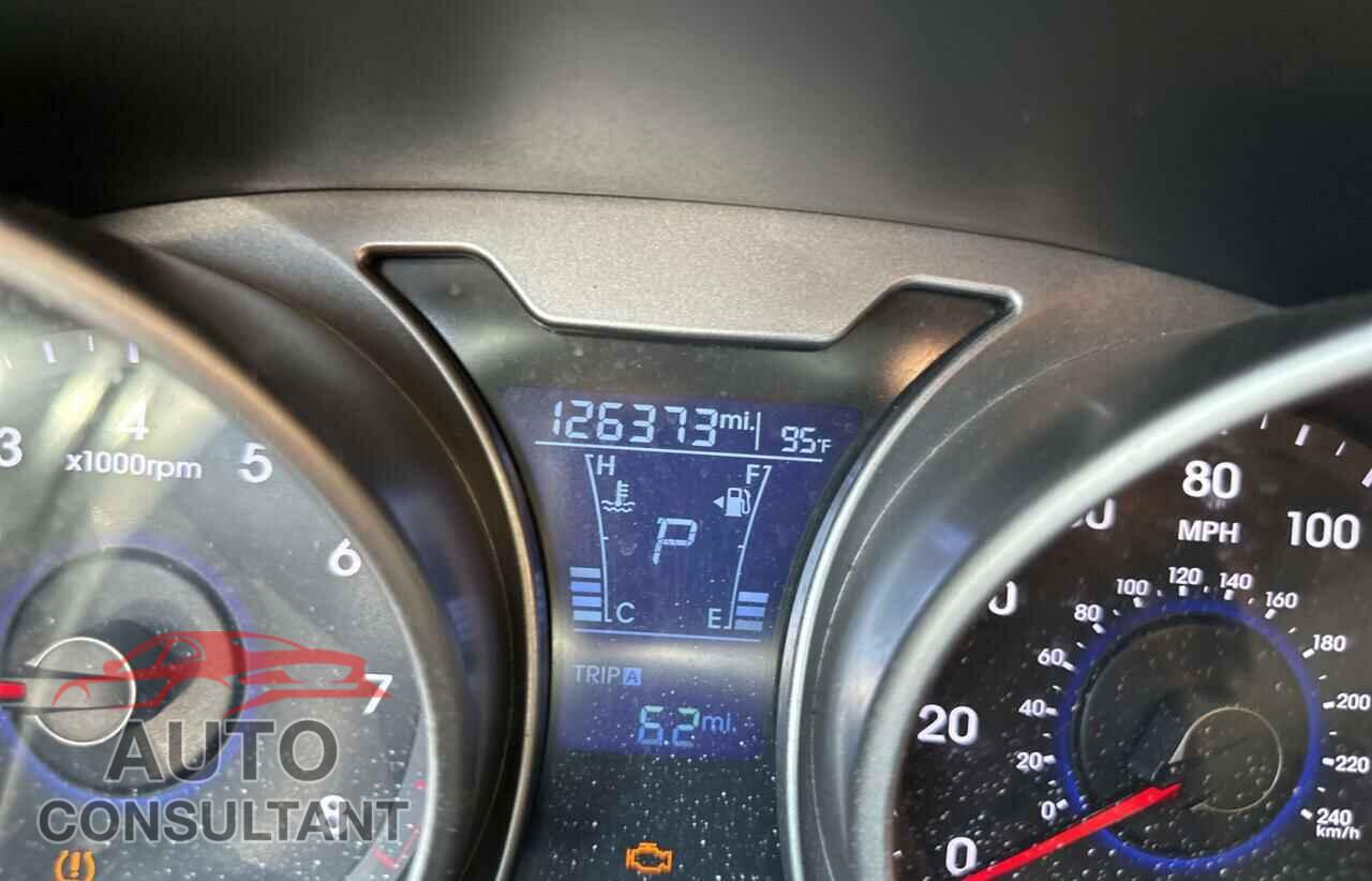 HYUNDAI VELOSTER 2017 - KMHTC6AD5HU307818
