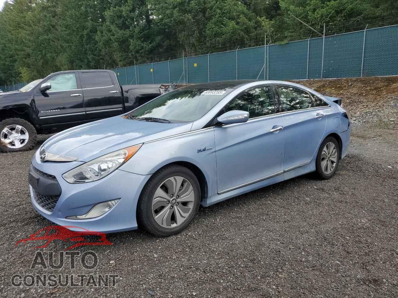 HYUNDAI SONATA 2013 - KMHEC4A43DA069475