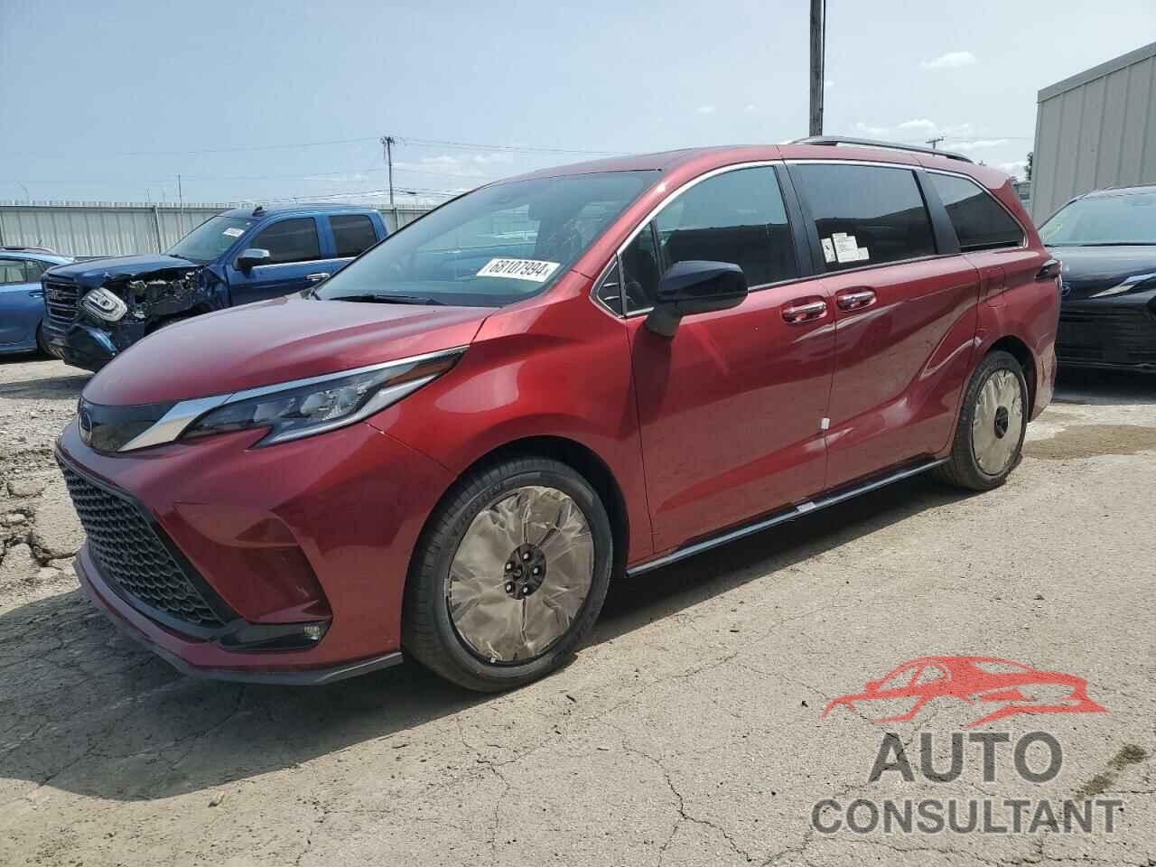 TOYOTA SIENNA 2024 - 5TDDRKEC5RS199529