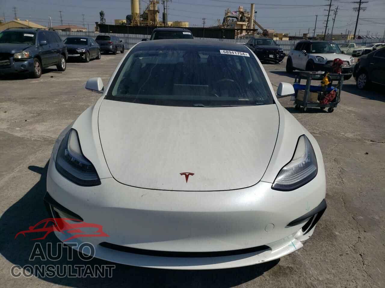 TESLA MODEL 3 2020 - 5YJ3E1EA4LF706187