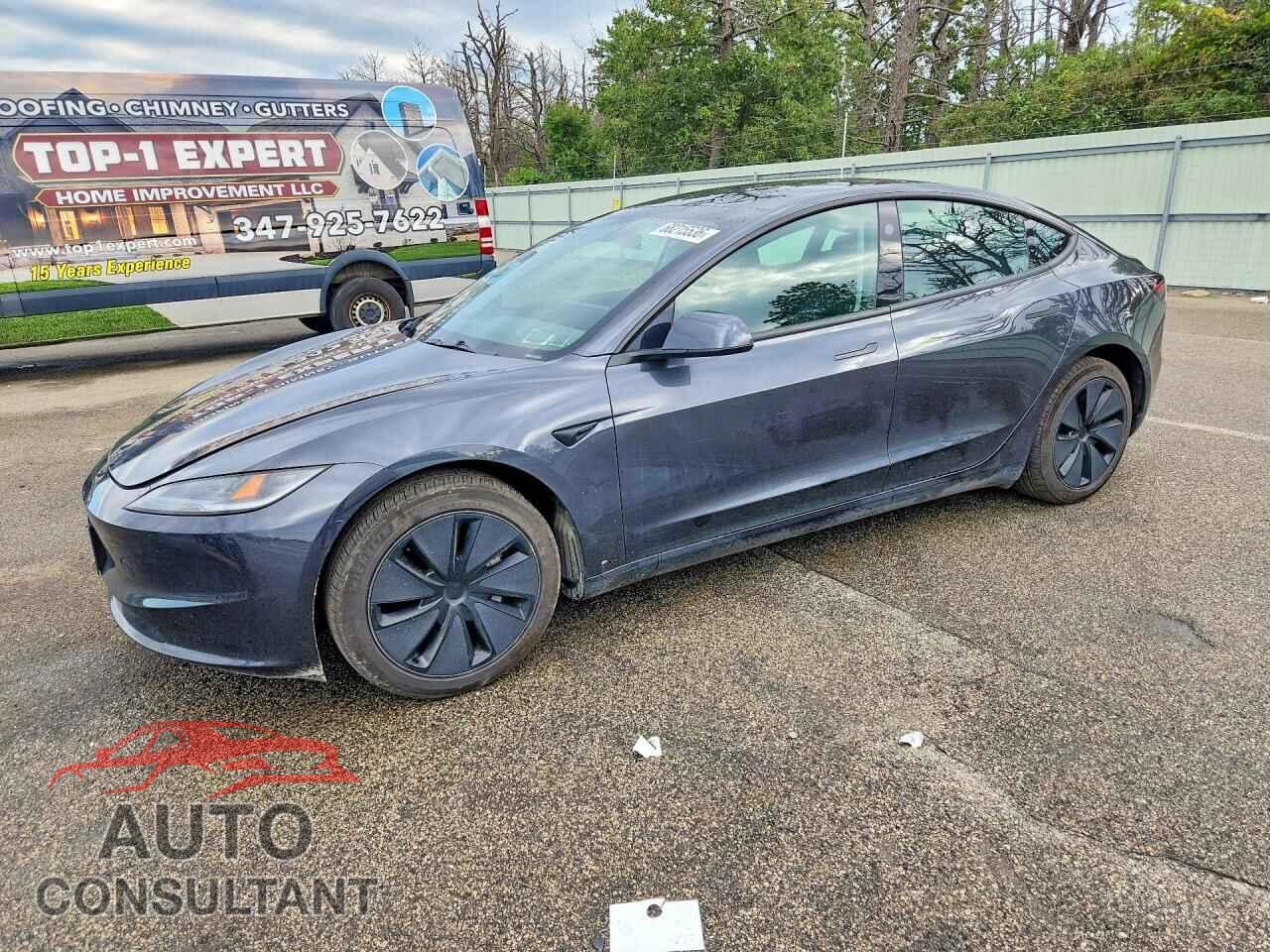 TESLA MODEL 3 2025 - 5YJ3E1EA0SF884323