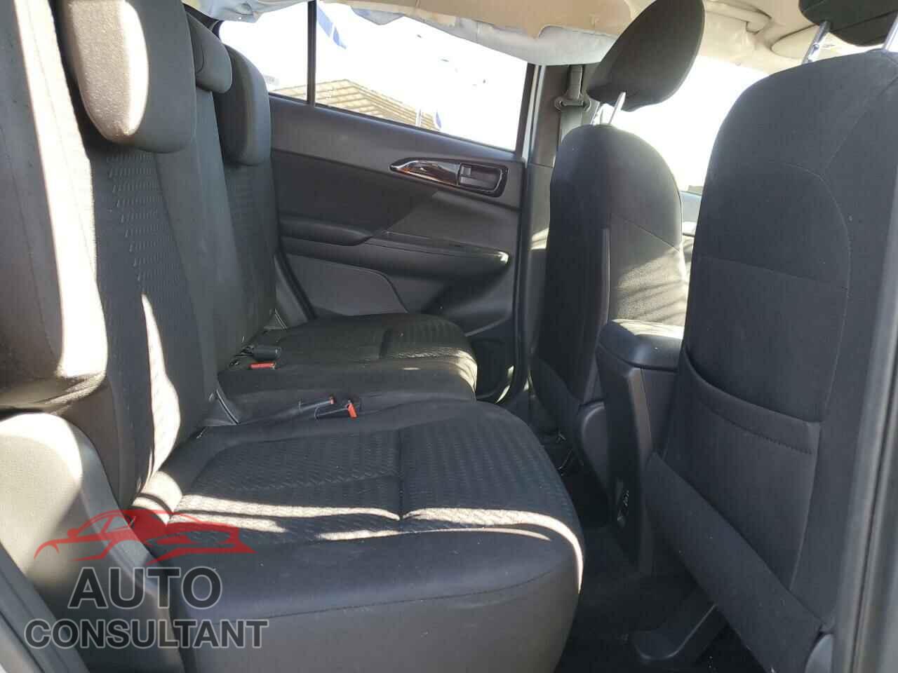 MITSUBISHI ECLIPSE 2019 - JA4AS3AA5KZ037772