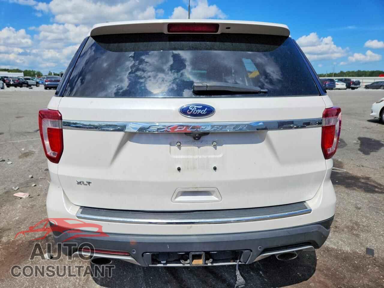 FORD EXPLORER 2018 - 1FM5K7D89JGC63732