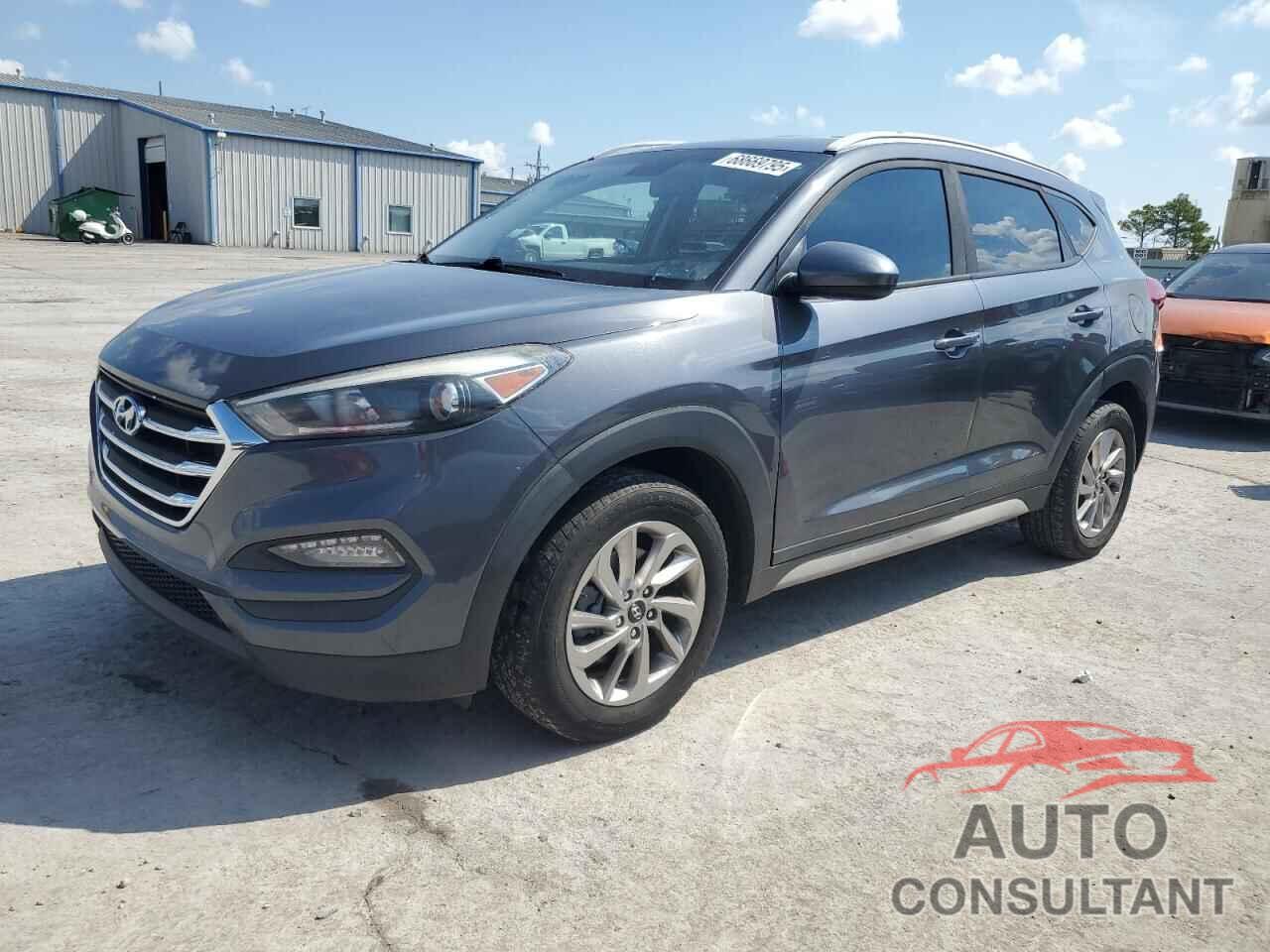 HYUNDAI TUCSON 2018 - KM8J3CA48JU673719