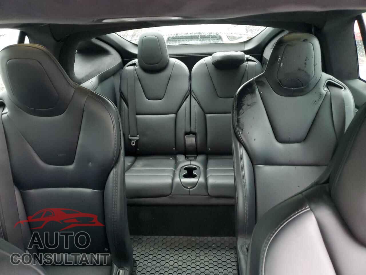 TESLA MODEL X 2018 - 5YJXCBE22JF120512