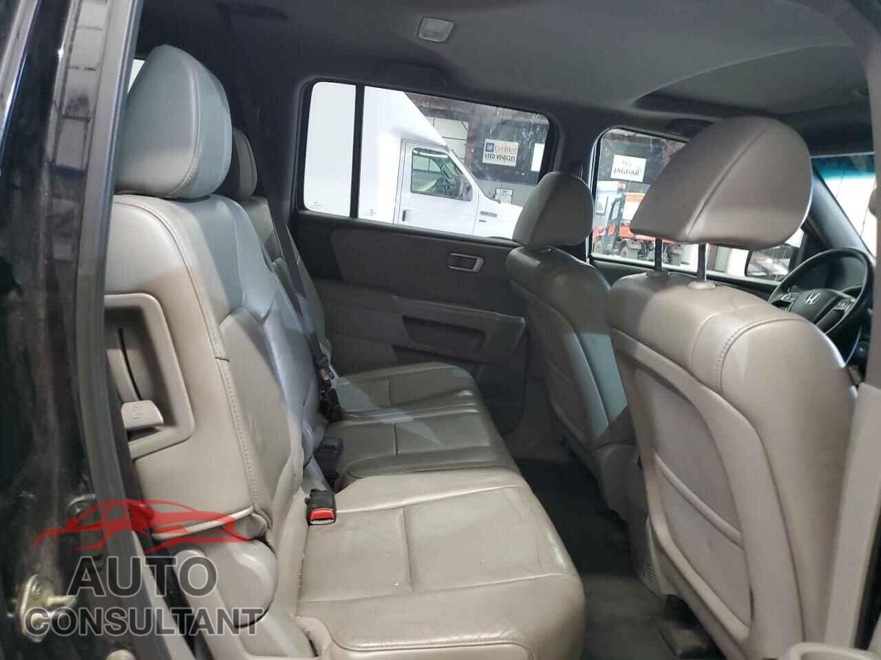 HONDA PILOT 2014 - 5FNYF4H59EB014061