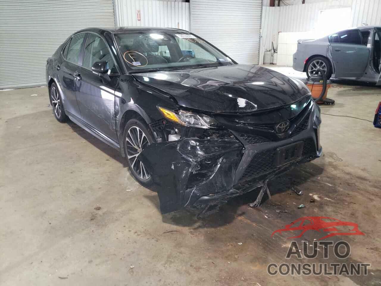 TOYOTA CAMRY 2019 - 4T1B11HK3KU840203