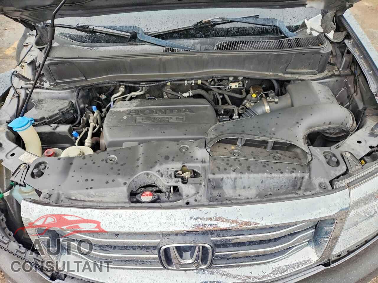 HONDA PILOT 2013 - 5FNYF4H53DB027533