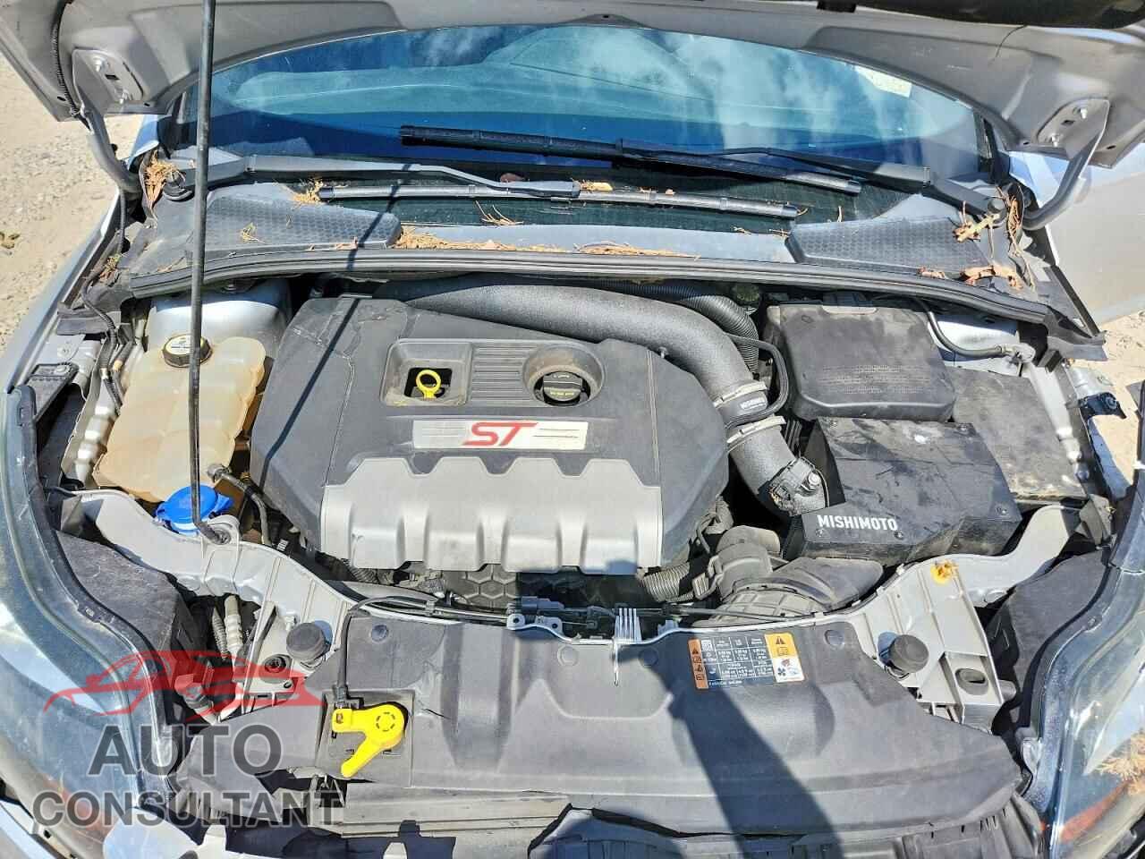 FORD FOCUS 2014 - 1FADP3L95EL294306