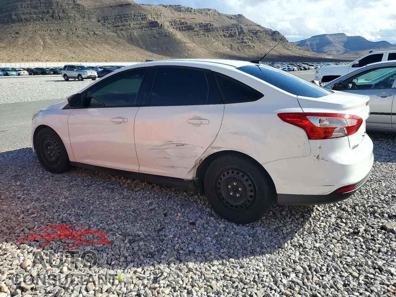 FORD FOCUS 2012 - 1FAHP3F25CL362259