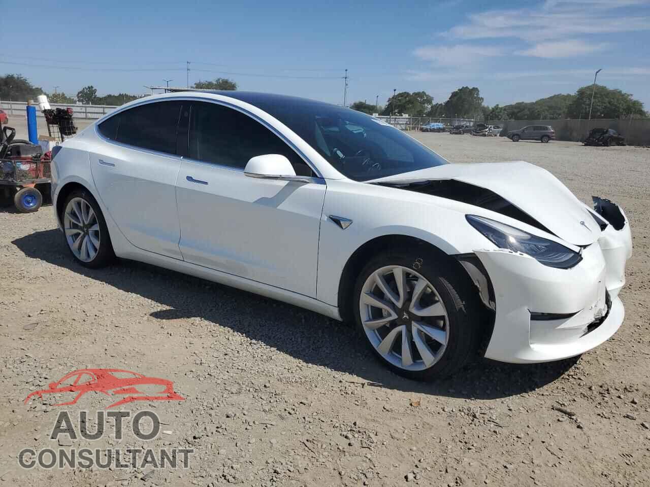 TESLA MODEL 3 2018 - 5YJ3E1EA6JF010055