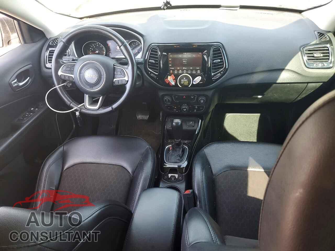 JEEP COMPASS 2020 - 3C4NJCBB0LT125199