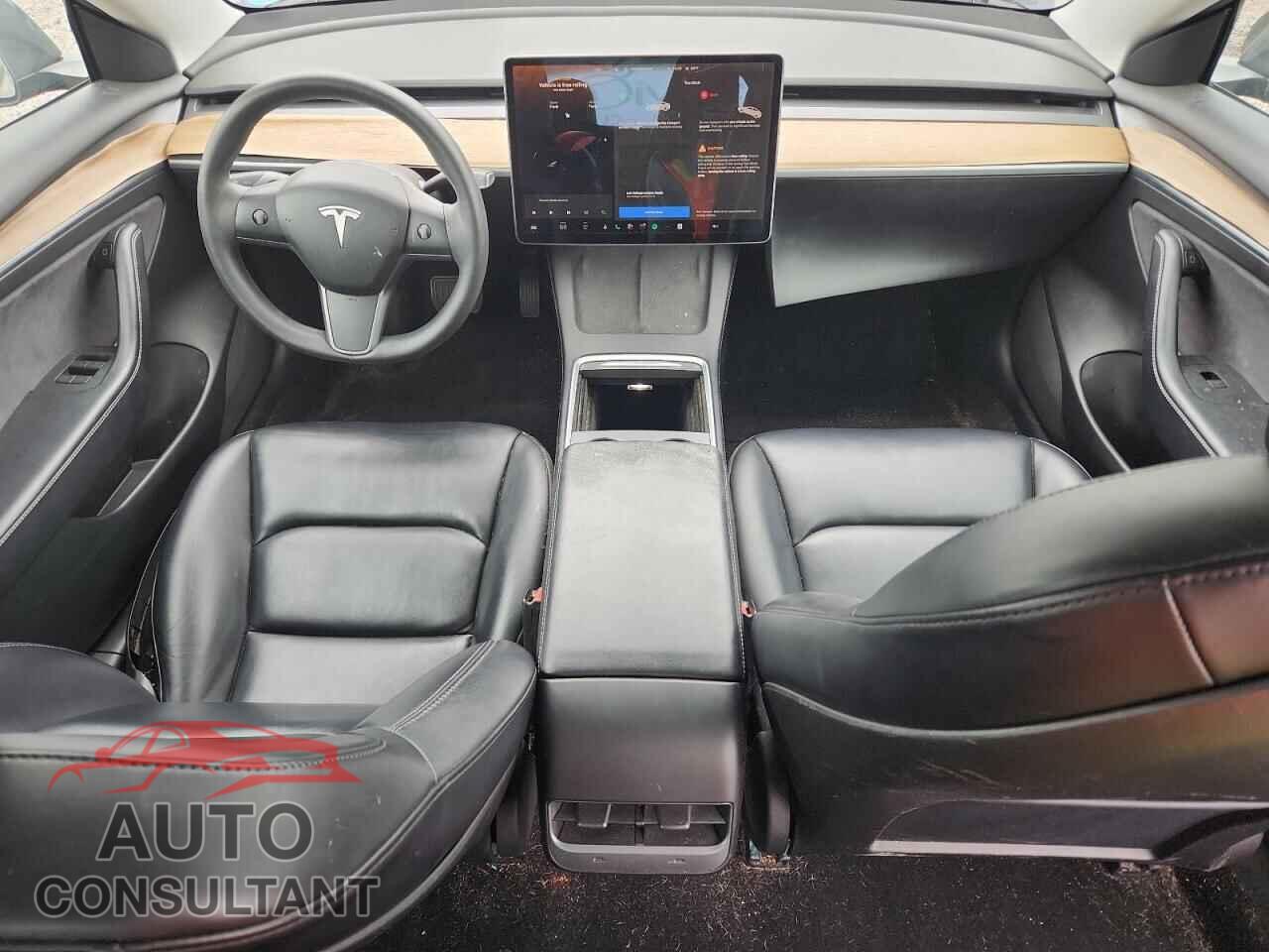 TESLA MODEL 3 2021 - 5YJ3E1EB5MF979052