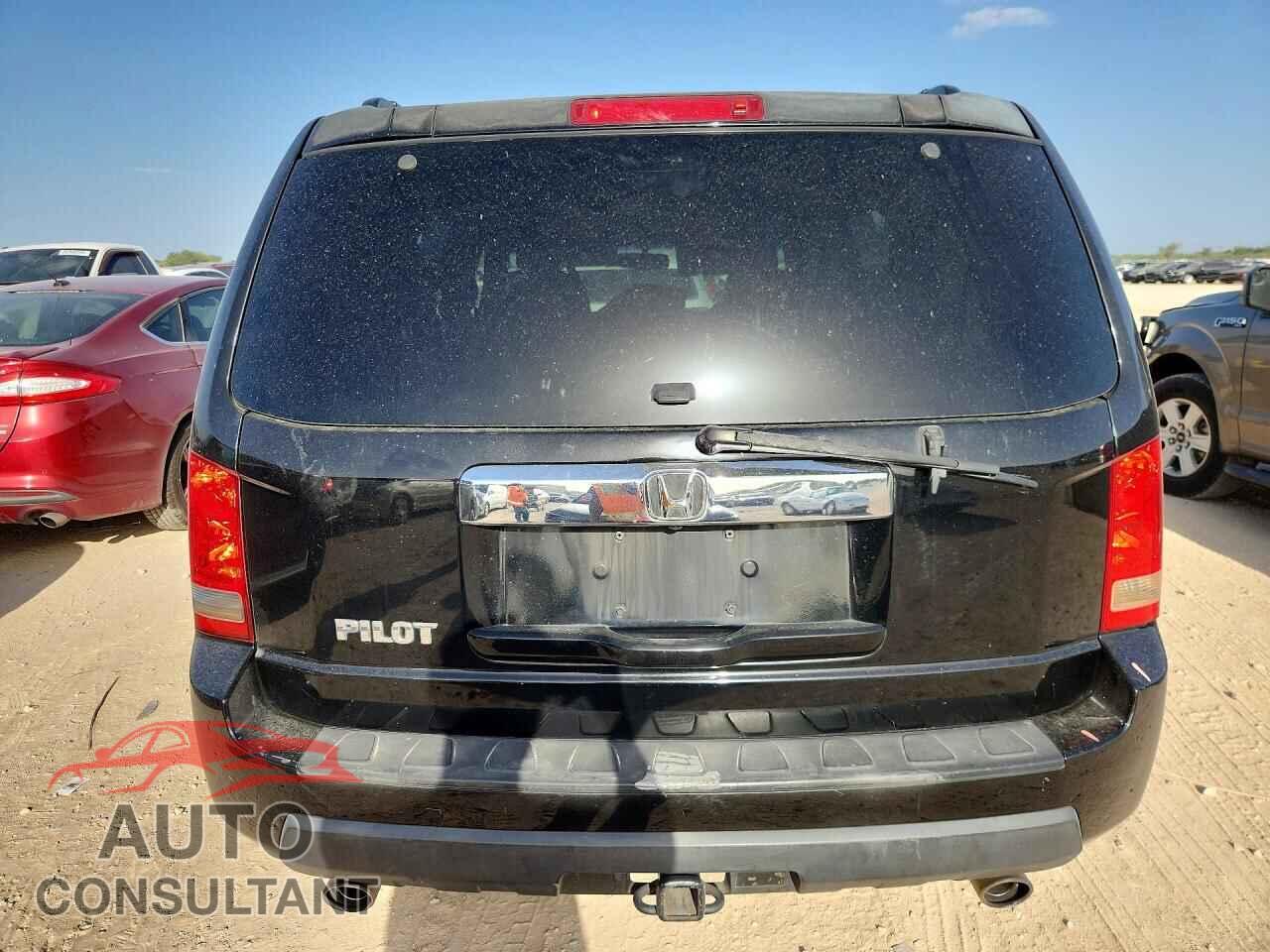 HONDA PILOT 2011 - 5FNYF3H55BB035575