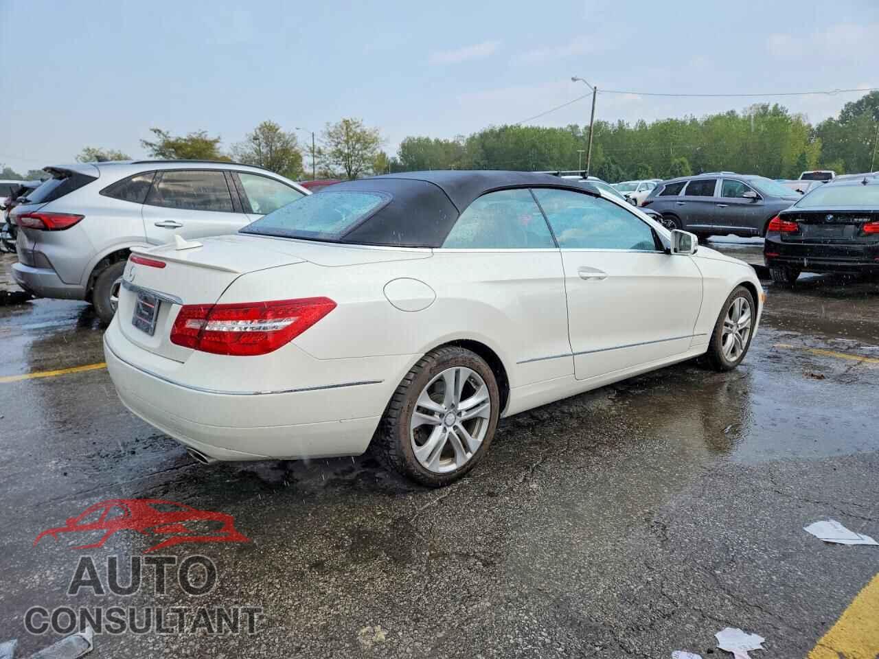 MERCEDES-BENZ E-CLASS 2011 - WDDKK5GFXBF080696