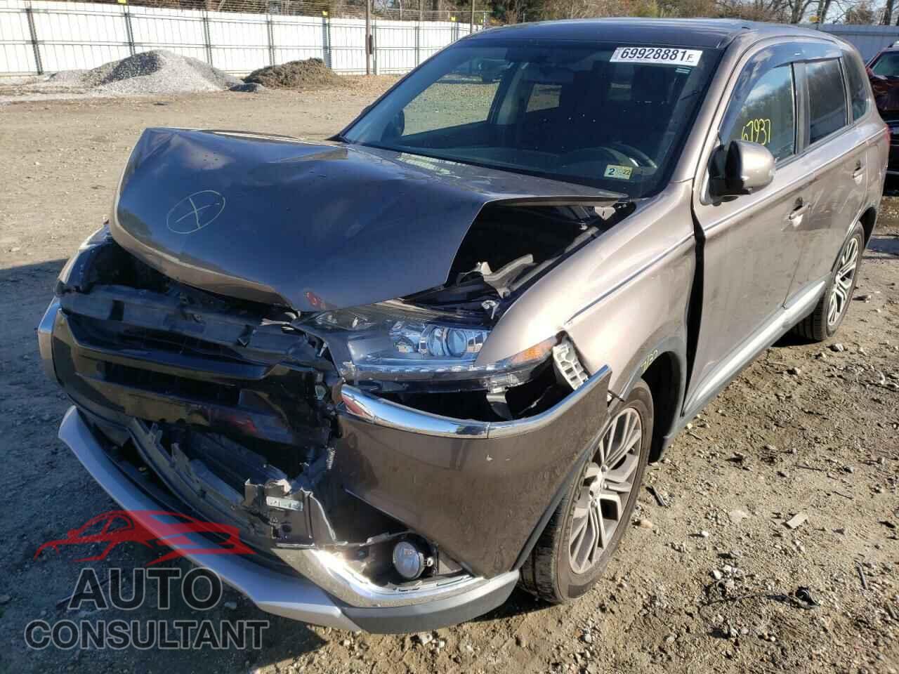 MITSUBISHI OUTLANDER 2017 - JA4AD3A32HZ016320