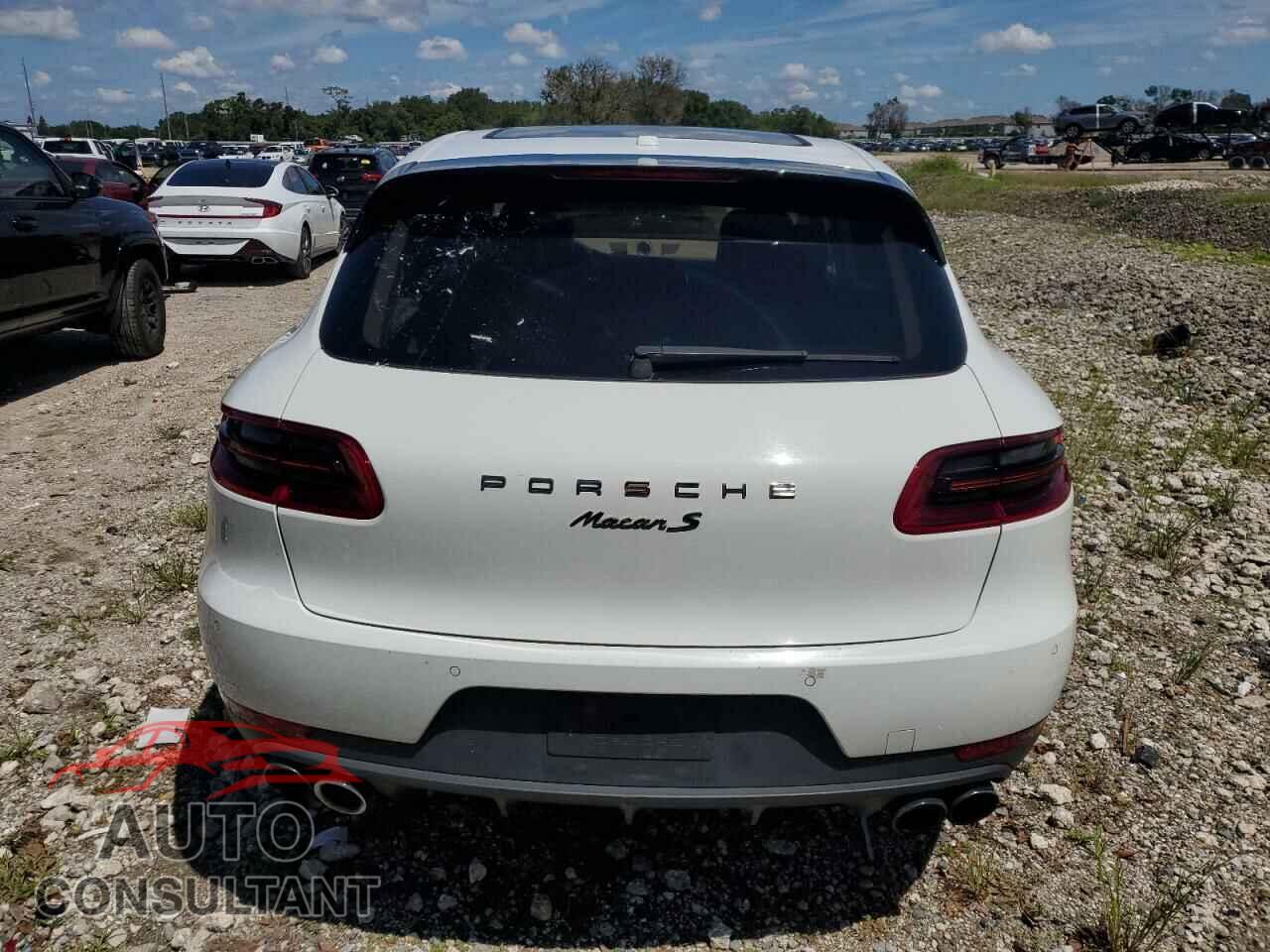 PORSCHE MACAN 2016 - WP1AB2A52GLB57685