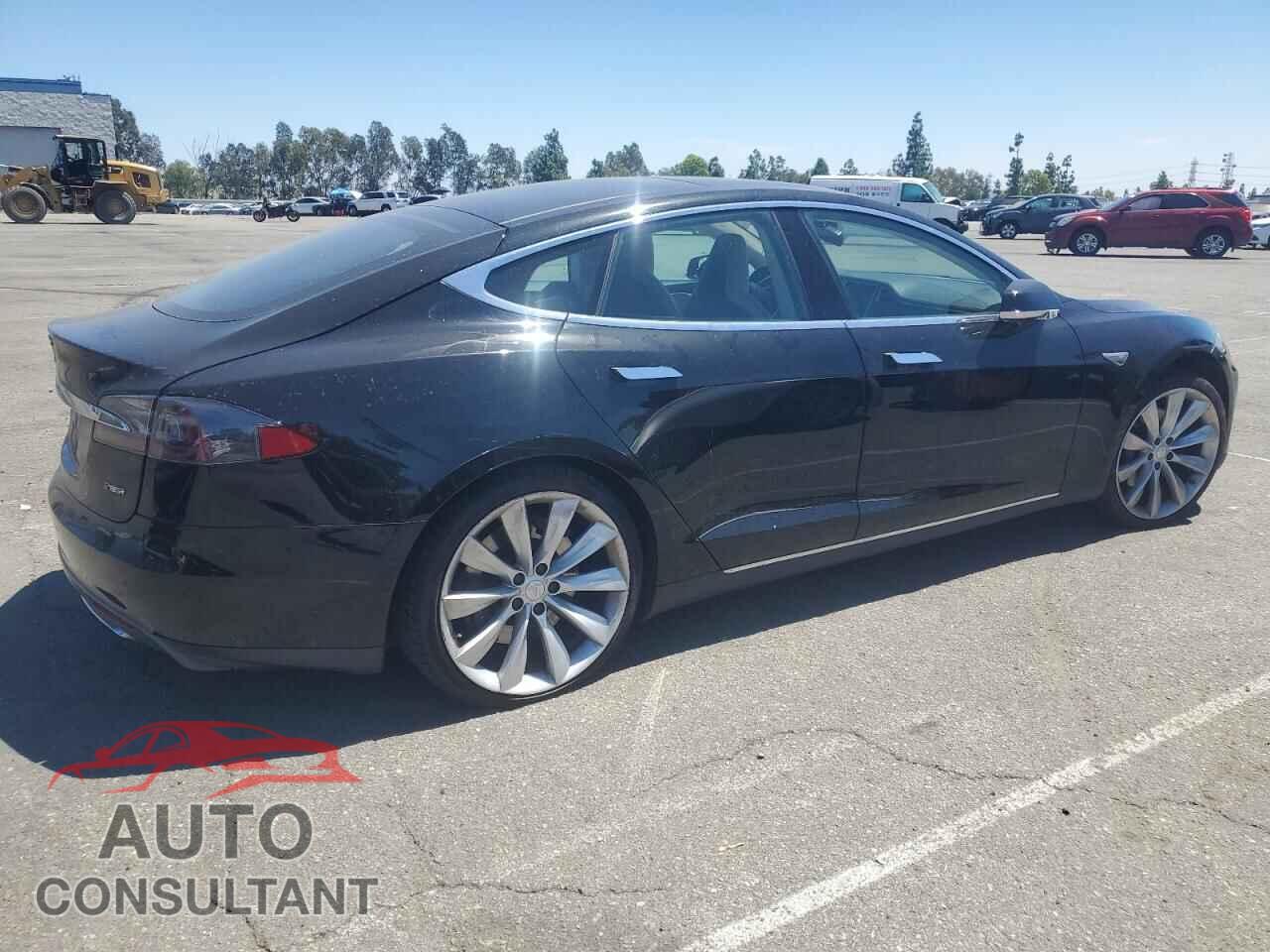 TESLA MODEL S 2013 - 5YJSA1CP9DFP18299
