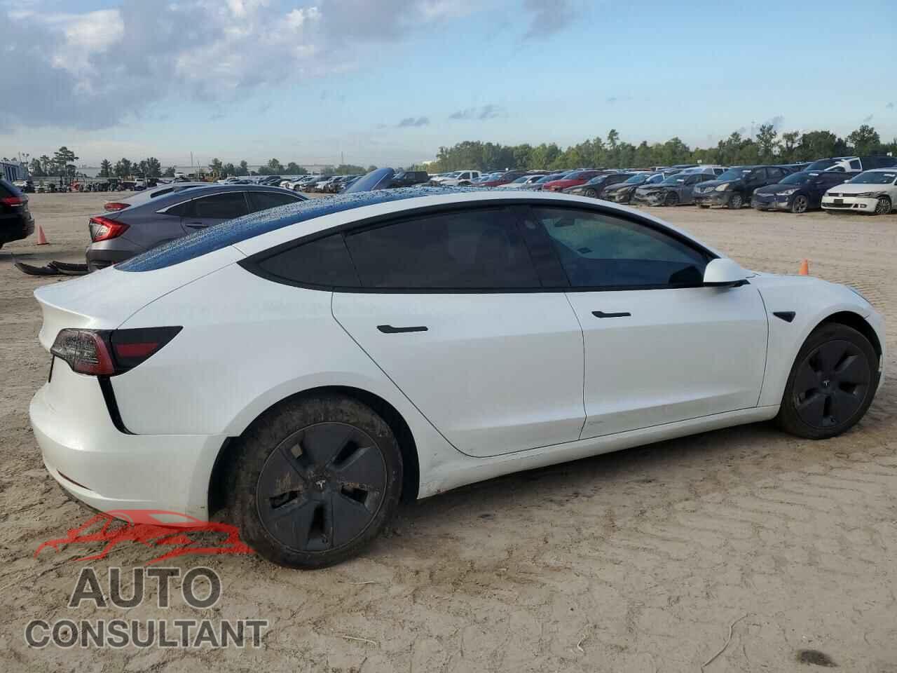 TESLA MODEL 3 2023 - 5YJ3E1EA2PF516152