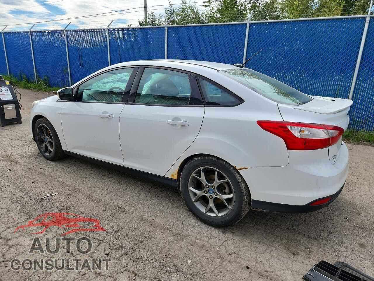 FORD FOCUS 2014 - 1FADP3F29EL113867