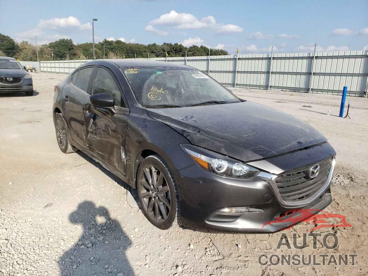 MAZDA 3 2018 - 3MZBN1V31JM192558