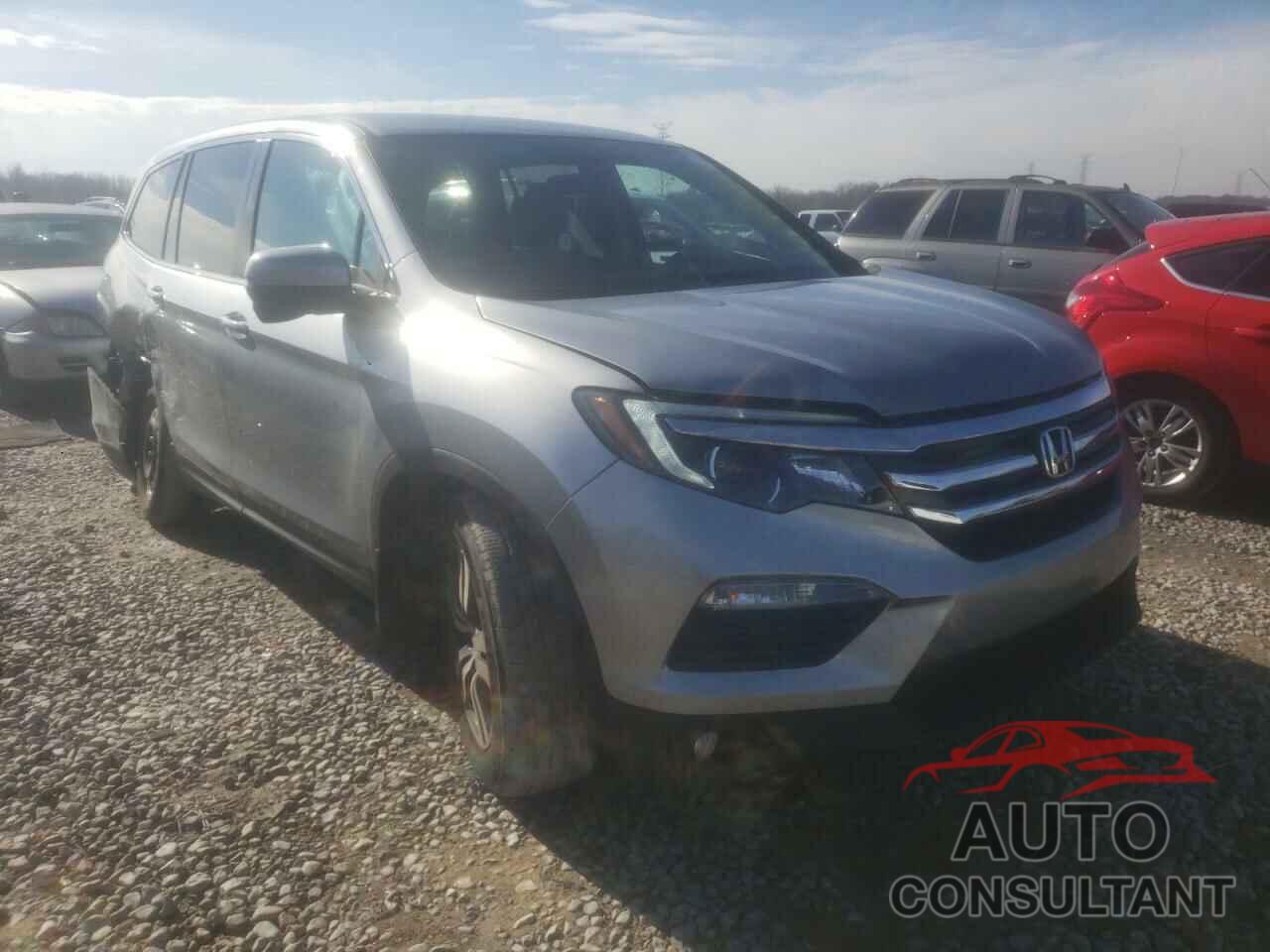 HONDA PILOT 2018 - 5FNYF5H33JB001241