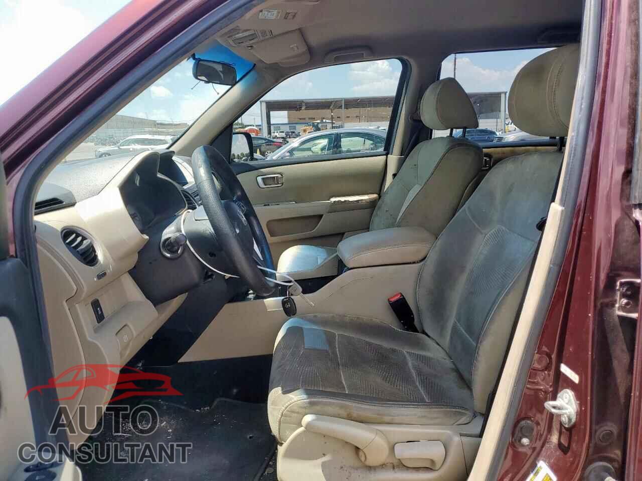 HONDA PILOT 2012 - 5FNYF3H24CB008715