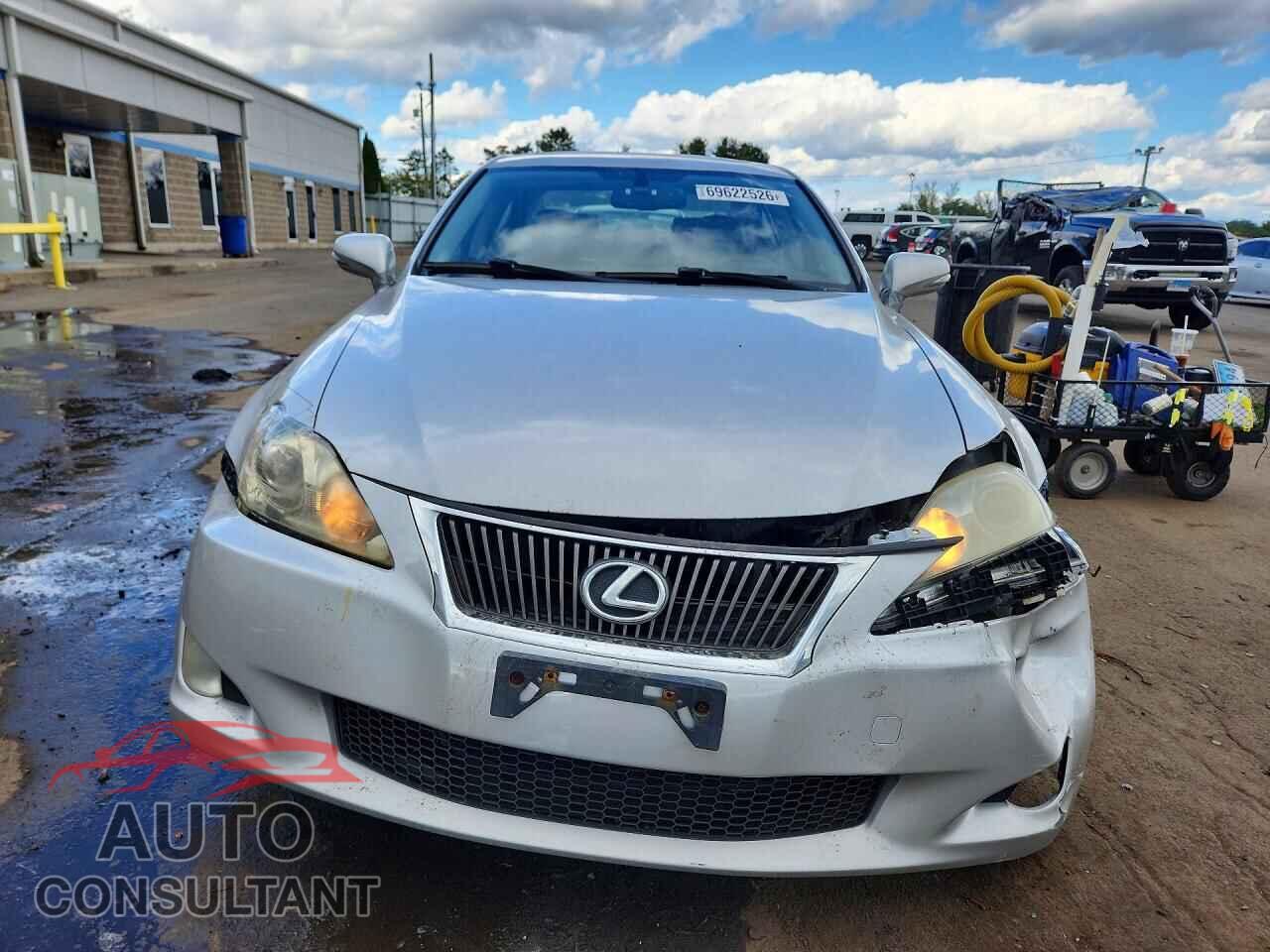 LEXUS IS 2009 - JTHCK262292029088