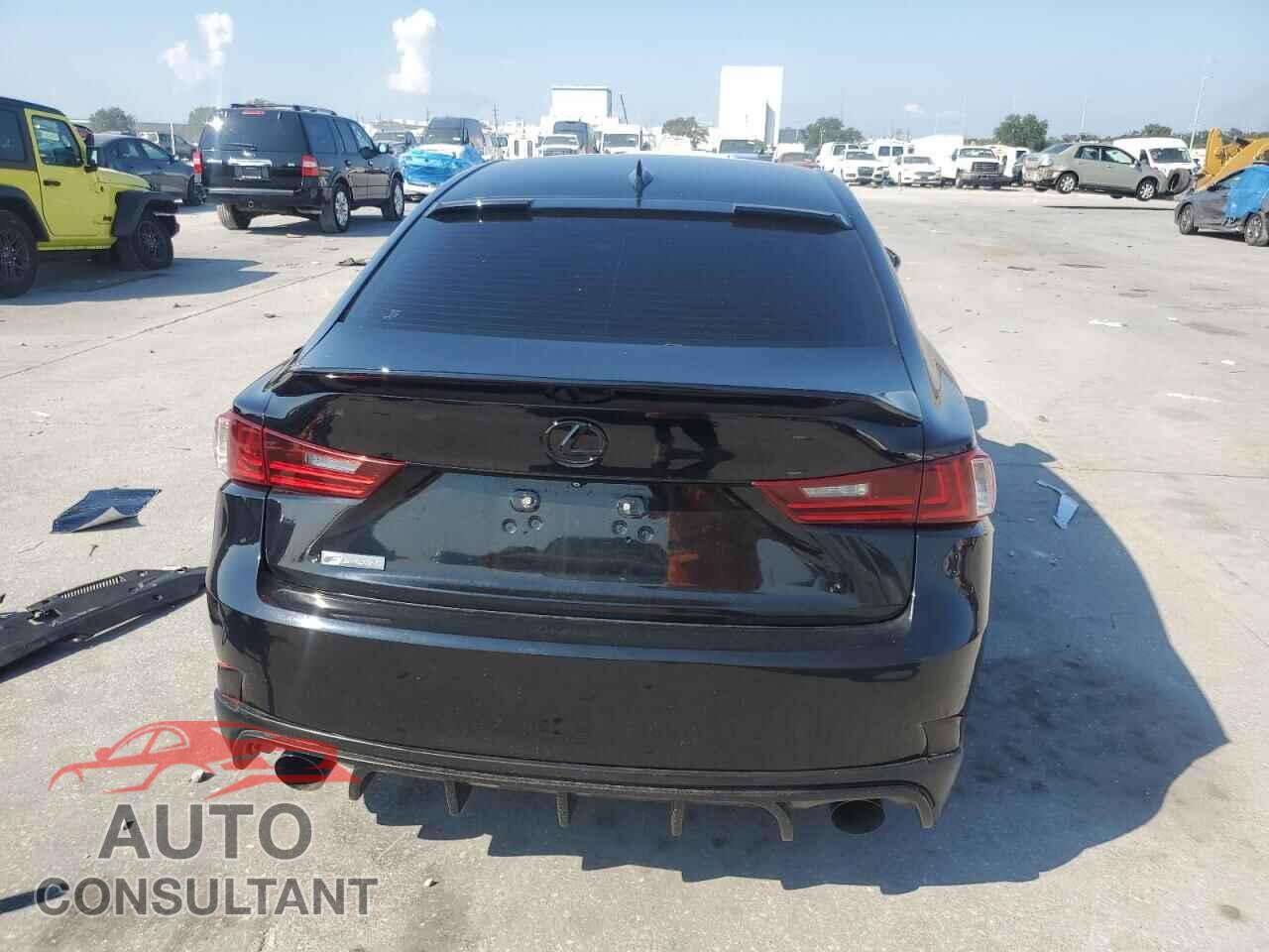 LEXUS IS 2015 - JTHCF1D21F5023911