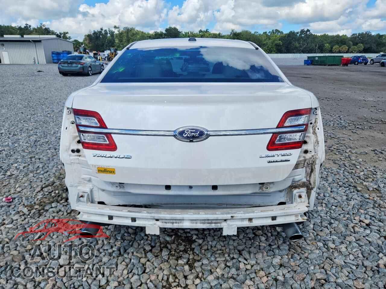 FORD TAURUS 2015 - 1FAHP2F84FG134183