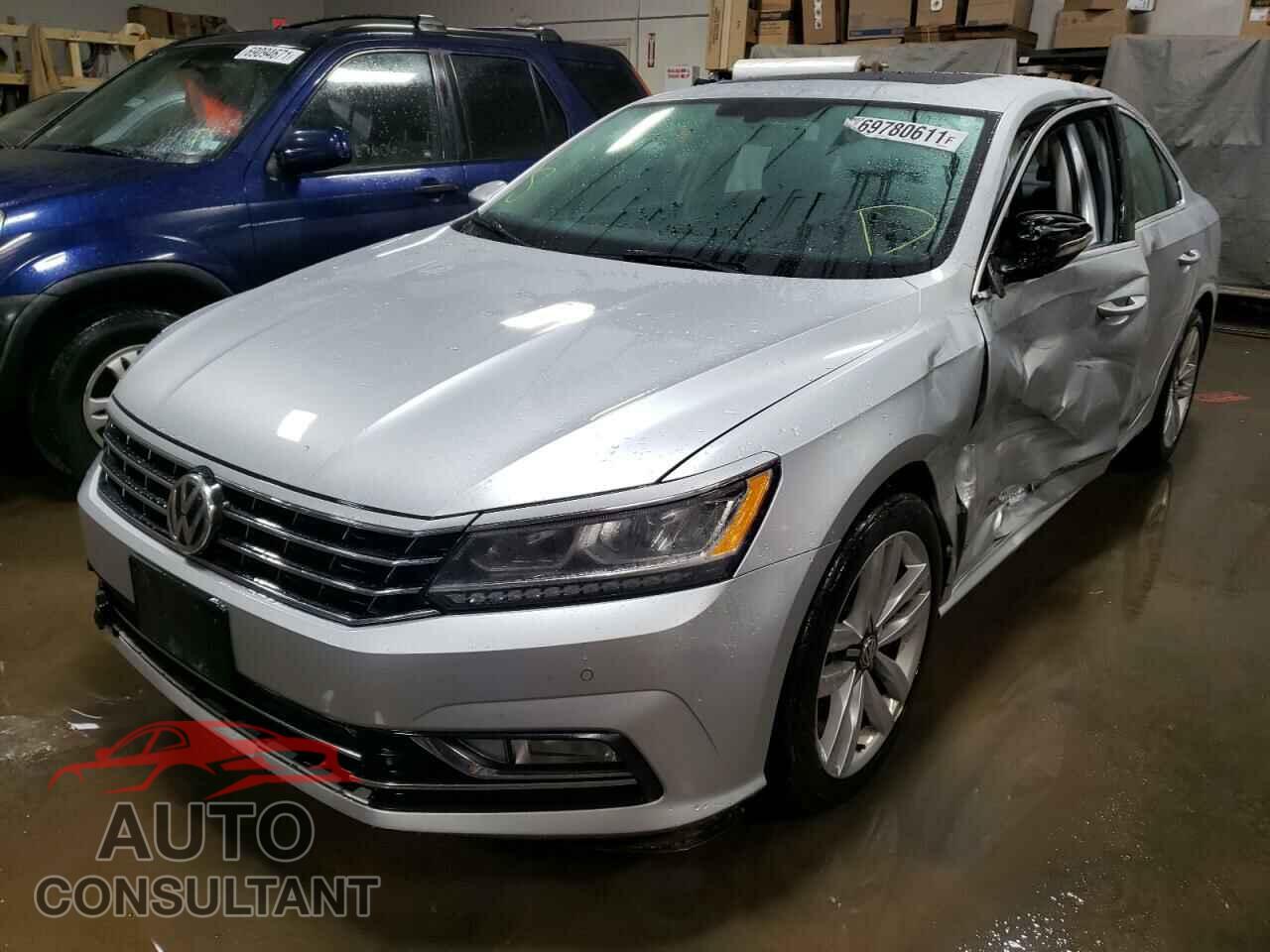VOLKSWAGEN PASSAT 2017 - 1VWGT7A39HC085791