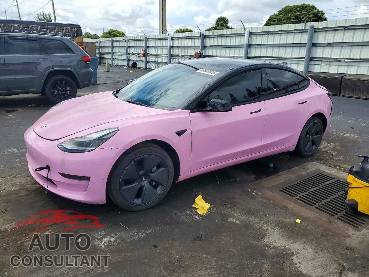 TESLA MODEL 3 2021 - 5YJ3E1EA8MF093220