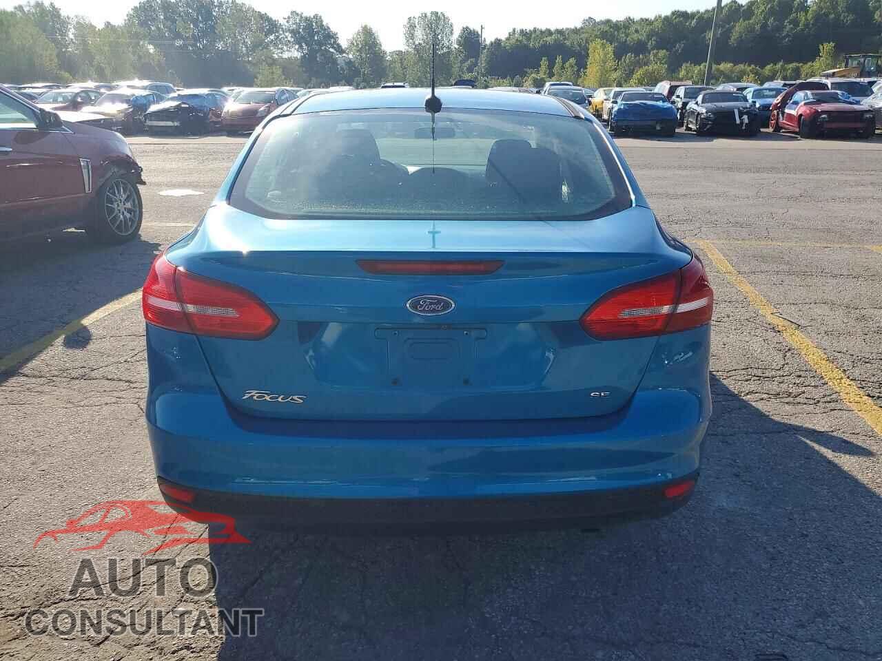 FORD FOCUS 2017 - 1FADP3F2XHL236856