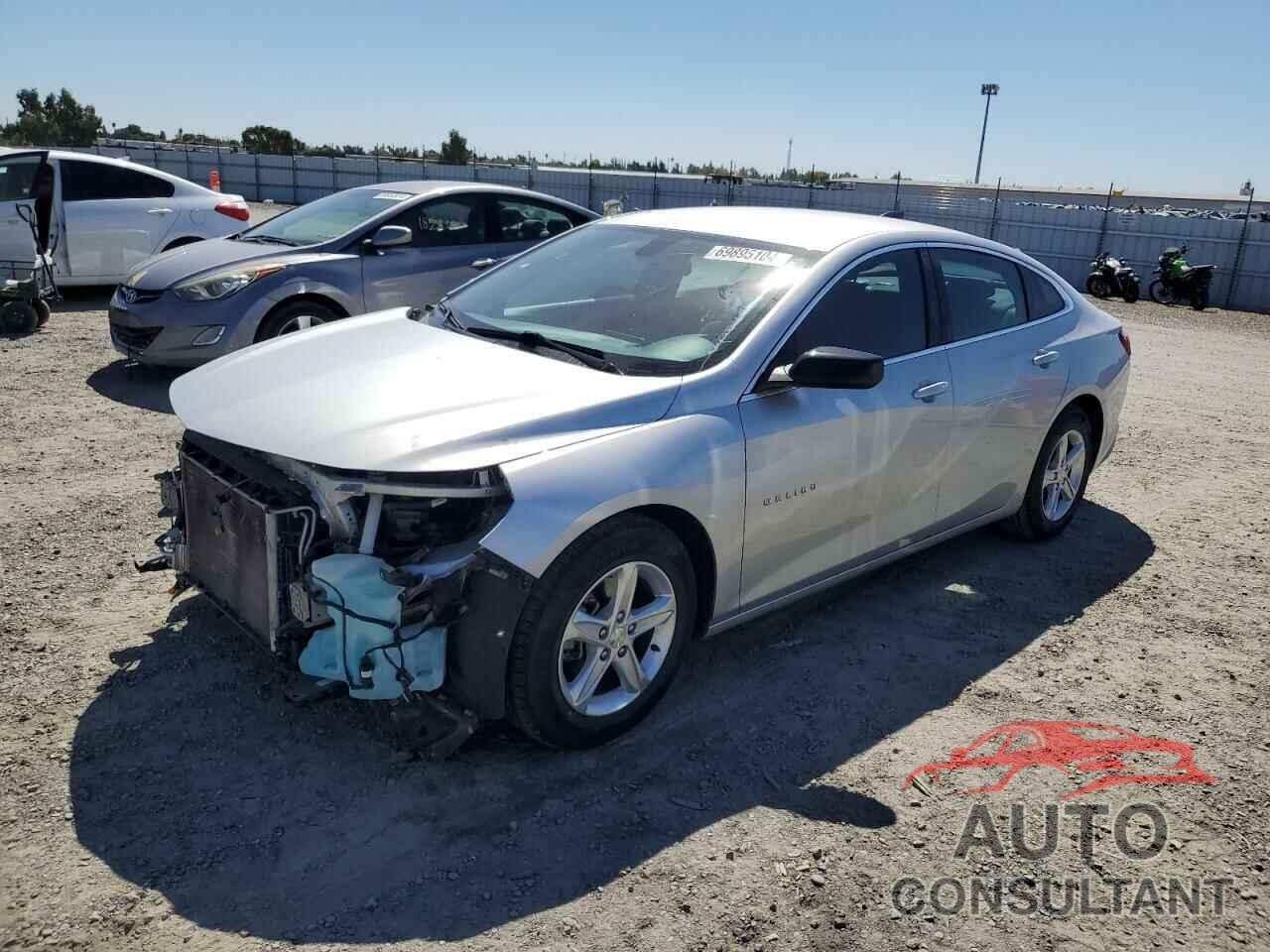 CHEVROLET MALIBU 2019 - 1G1ZC5ST8KF171185