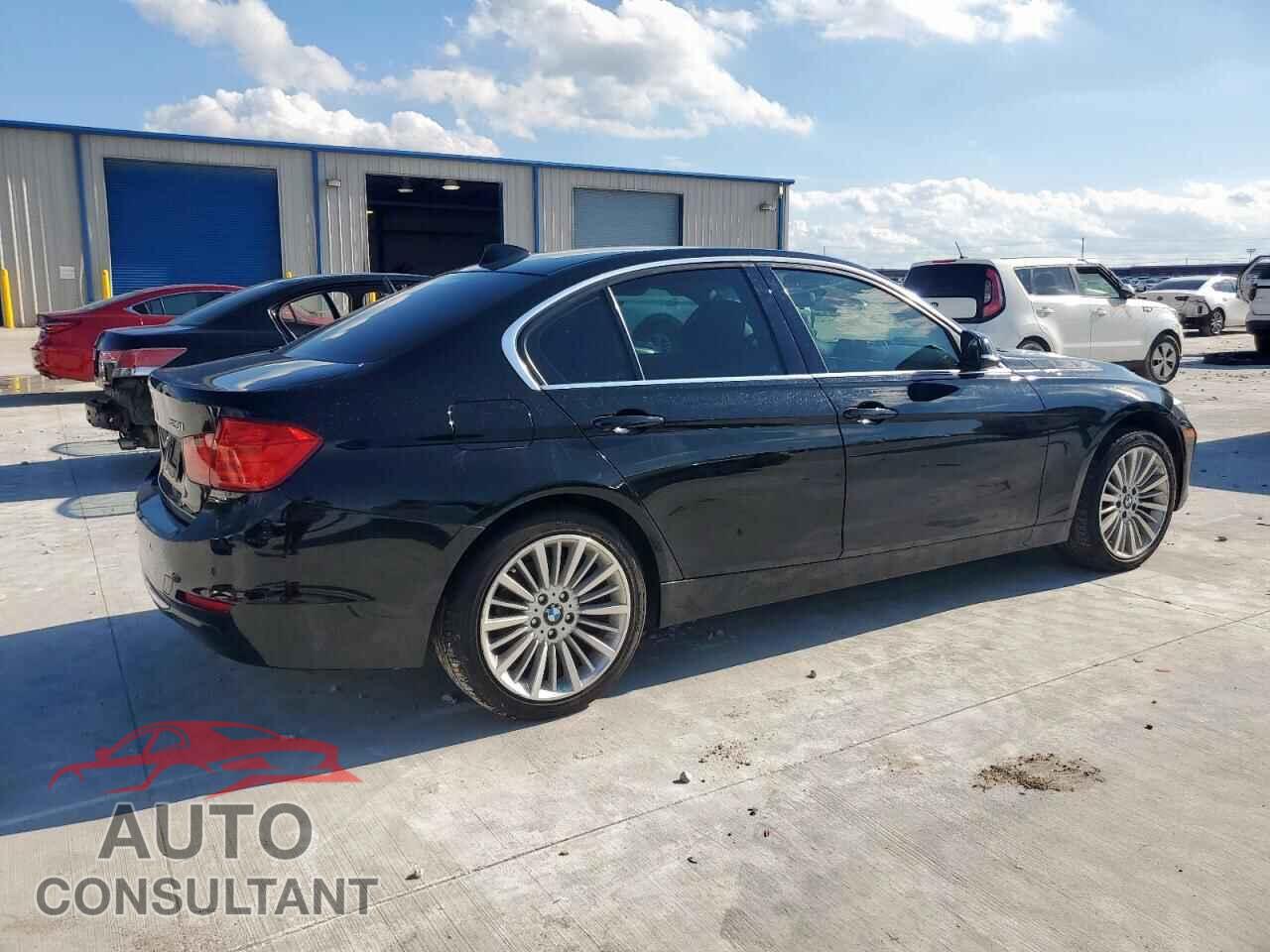 BMW 3 SERIES 2013 - WBA3B3C51DF537167