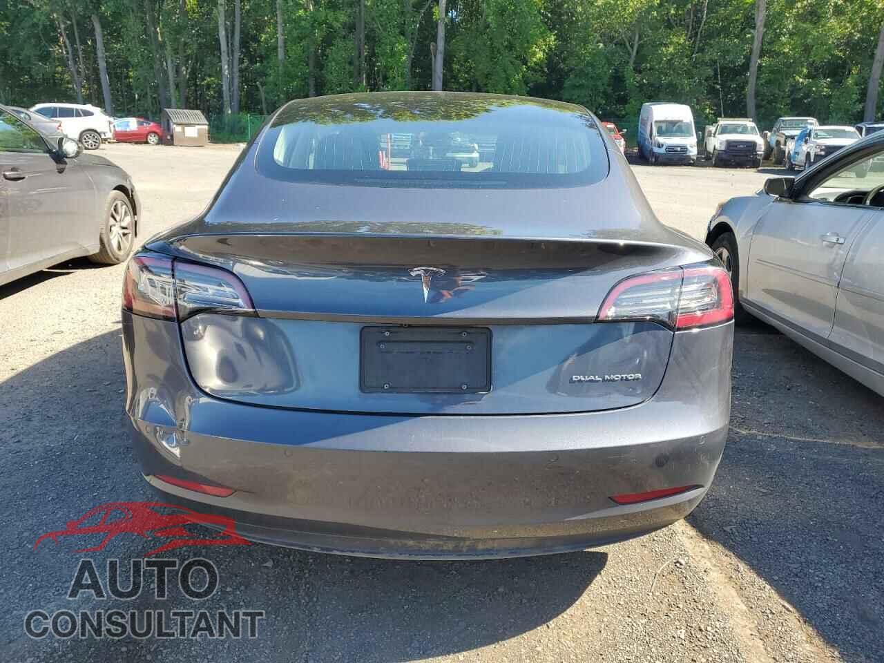 TESLA MODEL 3 2018 - 5YJ3E1EB7JF119536