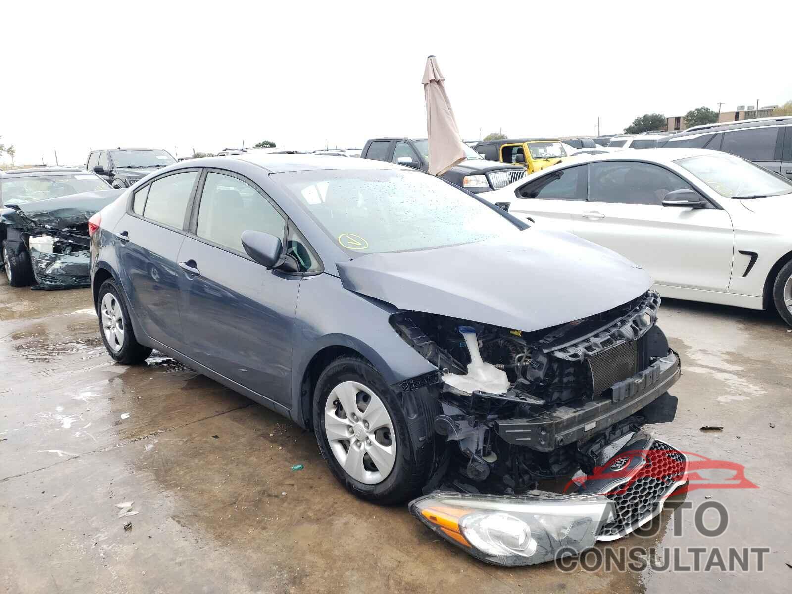 KIA FORTE 2016 - KNAFK4A68G5578033